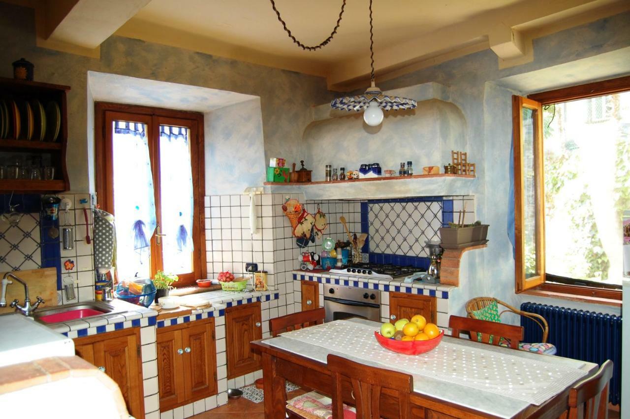 דירות באניי די לוקה Casa Arcobaleno מראה חיצוני תמונה