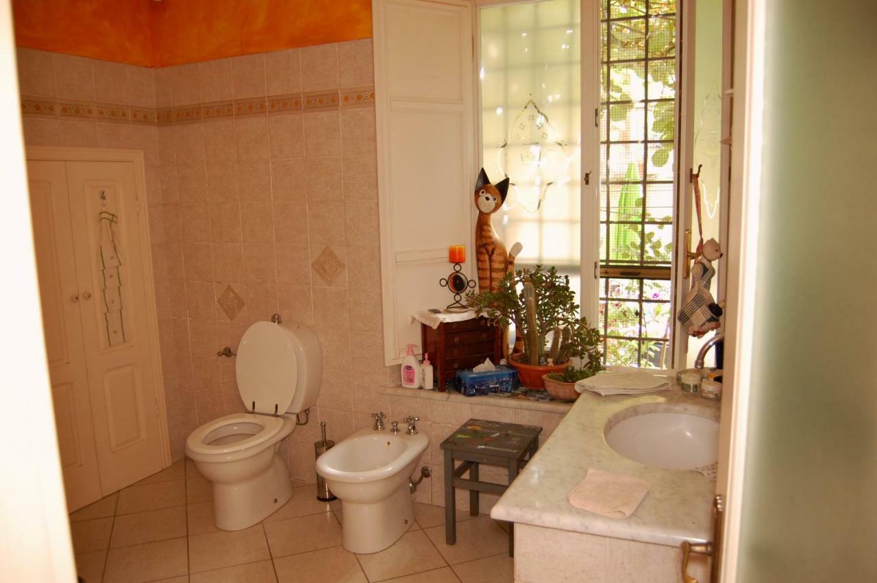 דירות באניי די לוקה Casa Arcobaleno מראה חיצוני תמונה